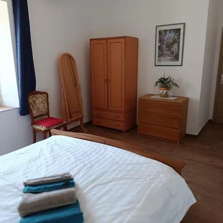 Vakantiehuis Chateau De Prax Viel - Piscine Et Mini Ferme, Climatise