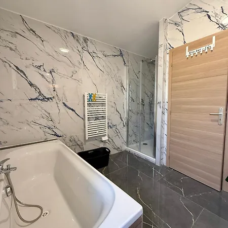 Chateau De Prax Viel - Piscine Et Mini Ferme, Climatise * ラグラス