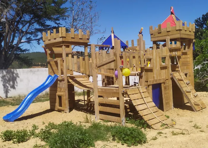 Chateau De Prax Viel - Piscine Et Mini Ferme, Climatise Lagrasse