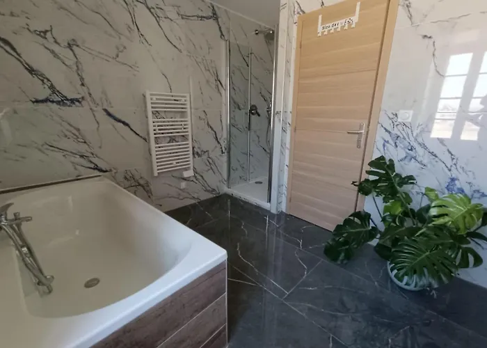 Chateau De Prax Viel - Piscine Et Mini Ferme, Climatise Feriehus *