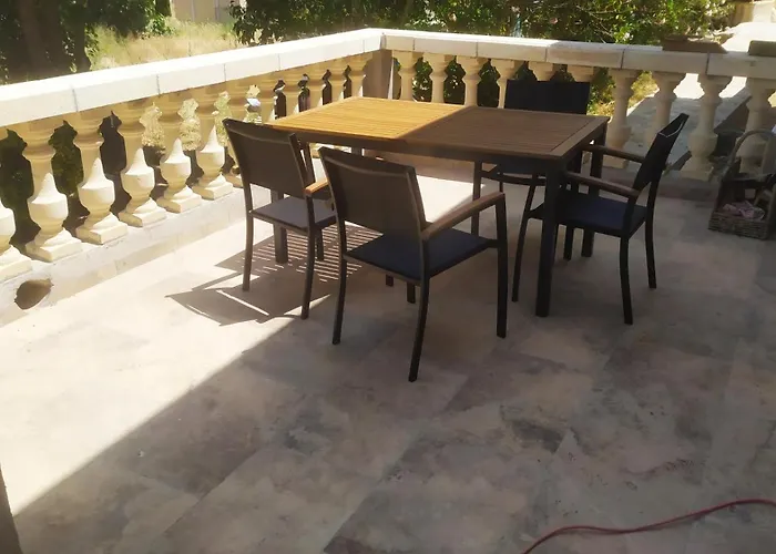 Chateau De Prax Viel - Piscine Et Mini Ferme, Climatise Feriehus Lagrasse